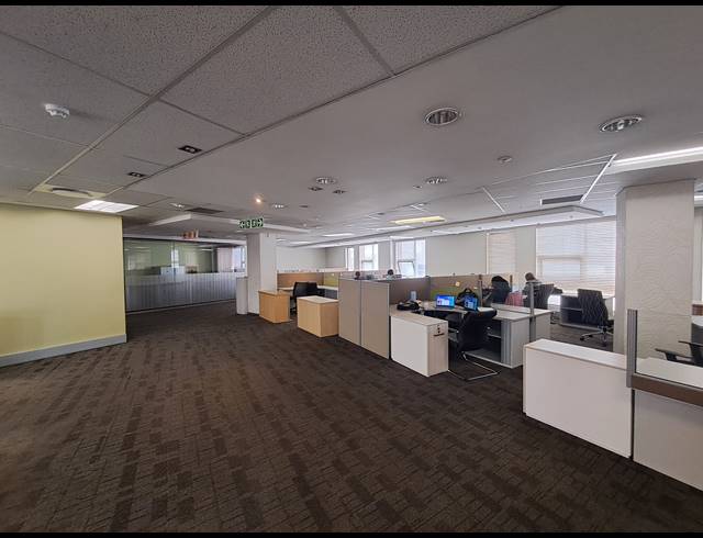 2,521M² OFFICE TO LET IN MELROSE ARCH